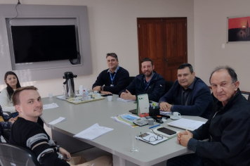 Executivo realiza reunião com a CORSAN
