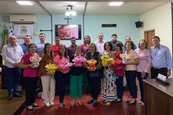 Executivo participa de Sessão Especial ao Dia Internacional da Mulher