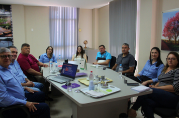 Executivo recebe representantes da Imembuí Microfinanças