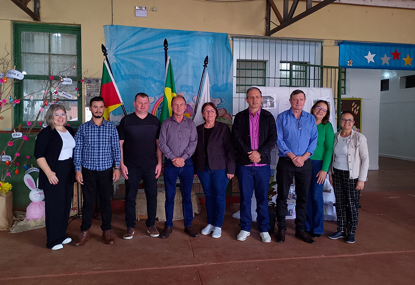 Hora Cívica na Escola Carlos Kruel e EMEI Jociane Casarotto dos Santos