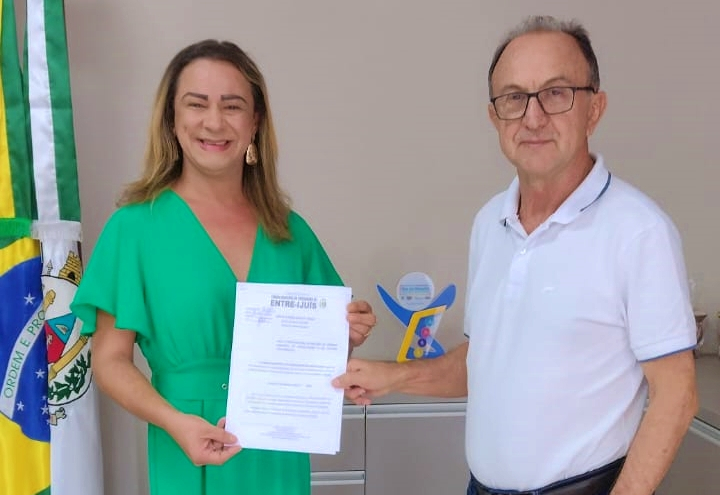 Prefeito recebe a Procuradora da Mulher