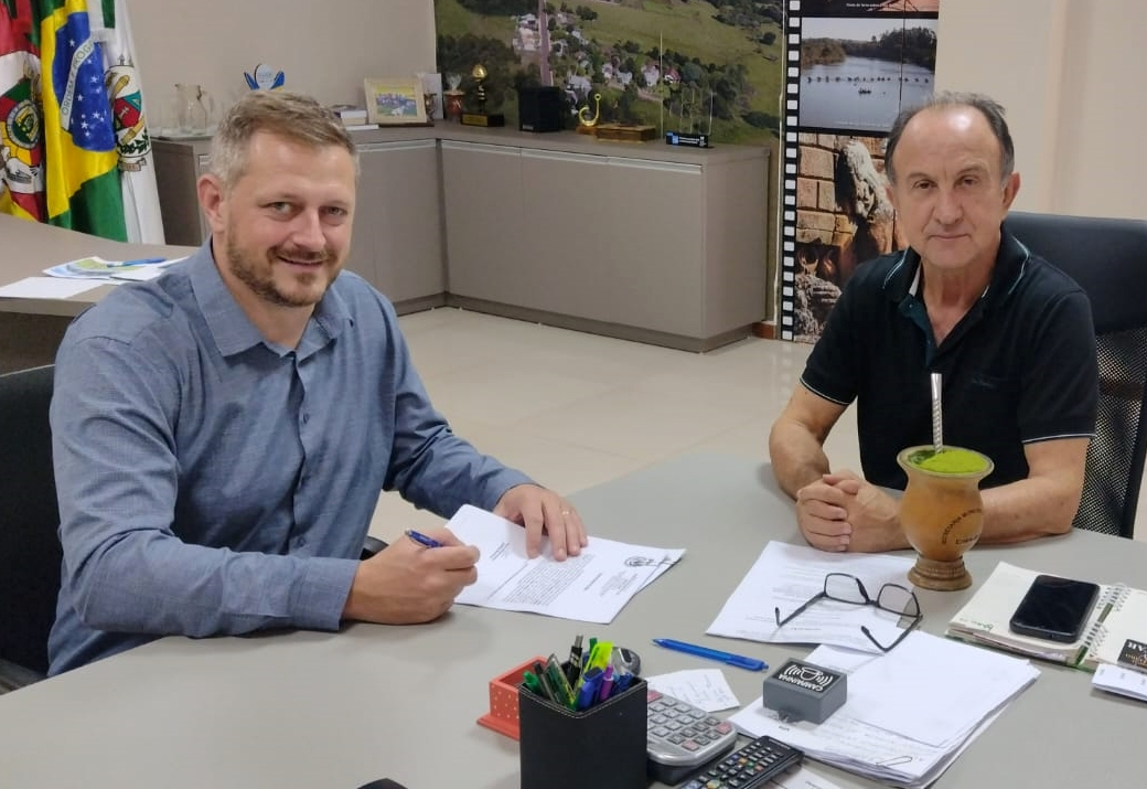 Empossado novo agente tributário