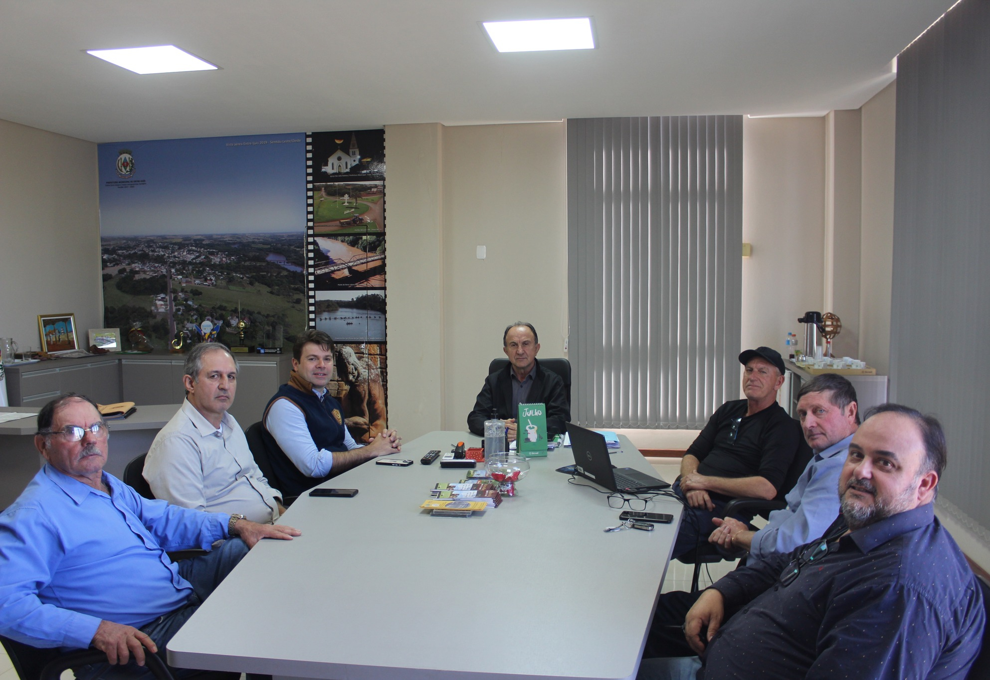 Deputado Estadual Maros Vinicius (PP) realiza visita ao Executivo de Entre-Ijuís