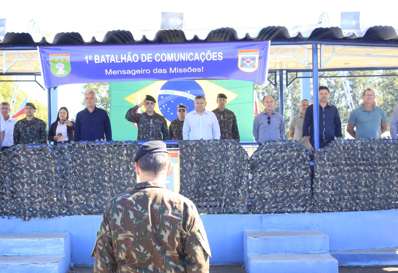 Executivo participa de formatura de incorporação do serviço militar