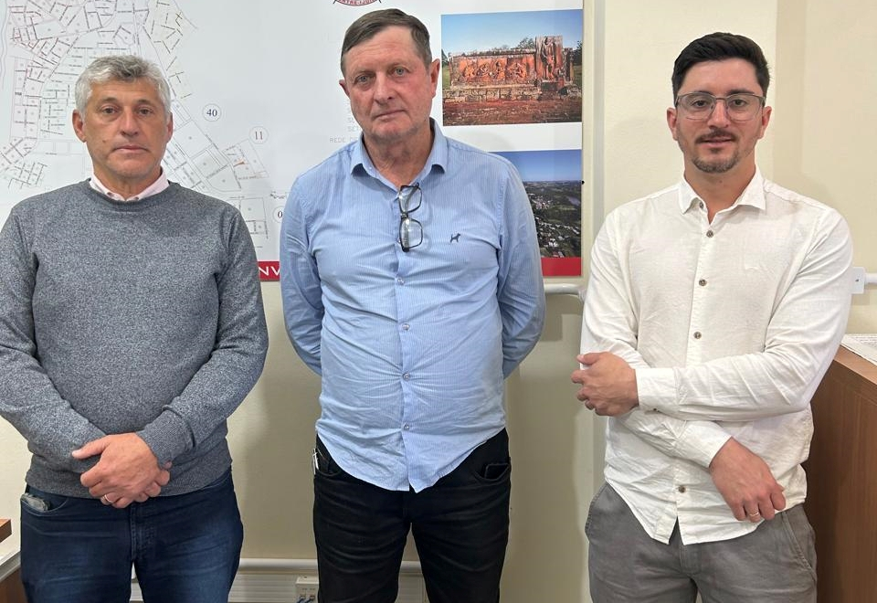 Executivo e CORSAN tratam sobre novo poço artesiano